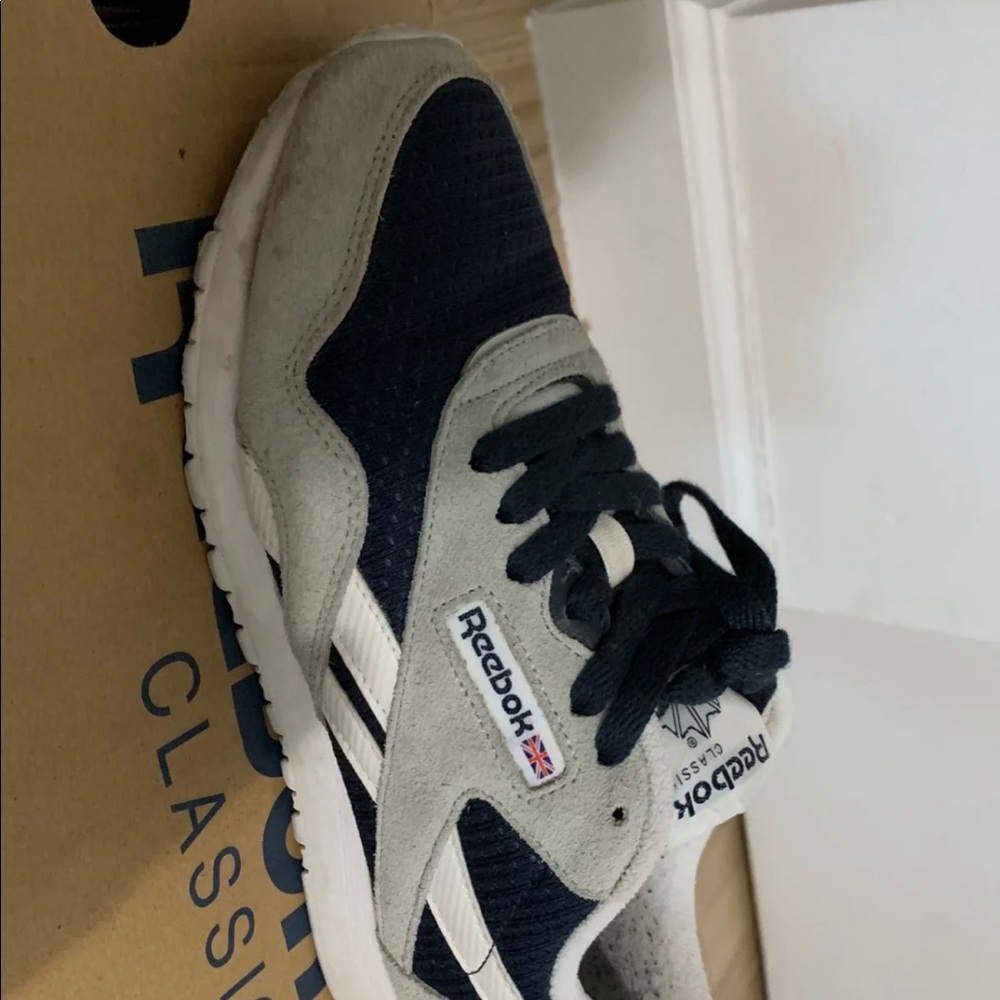 Limited Reebok shoes - Picture 4 of 4